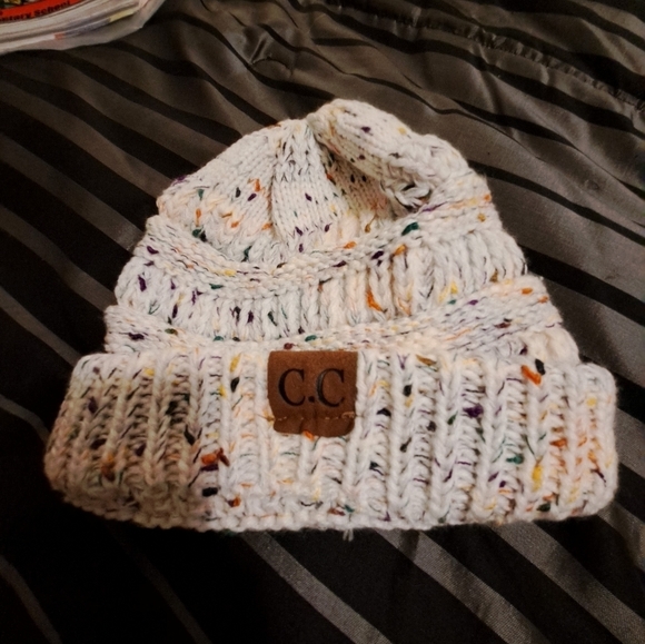 𝅺C.c Knitted Confetti Beanies Brand New - Picture 13 of 15